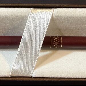 Cross Classic Century Ladies Burgandy  Ballpoint Pen New in Box Made in the USA